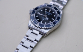ROLEX SUBMARINER 14060M "4 LINER"